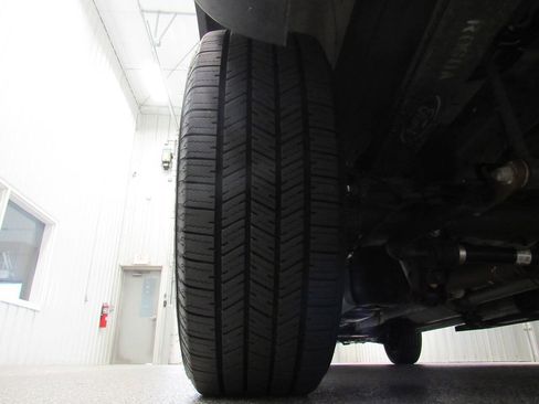 Used 2023 Ford Transit 350 XLT RWD image 18