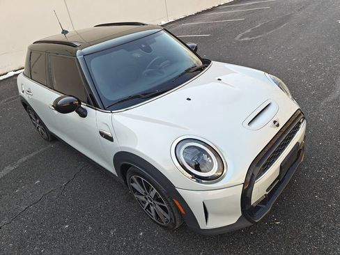 Used 2023 MINI Cooper S image 33