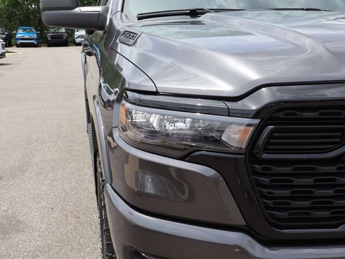Used 2025 RAM 1500 Big Horn AWD/4WD image 5