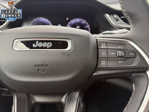 Used 2025 Jeep Grand Cherokee L Laredo w/ Luxury Tech Group I AWD/4WD image 26