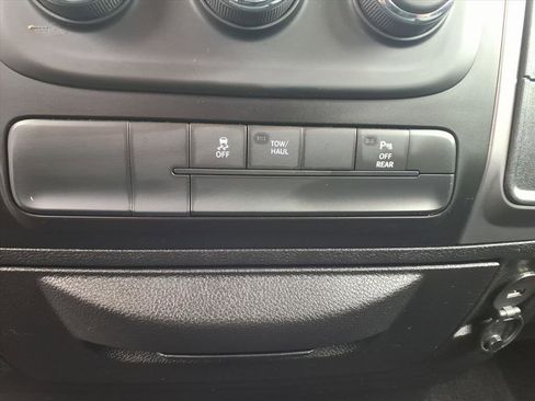 Used 2022 RAM 1500 Classic Warlock image 13