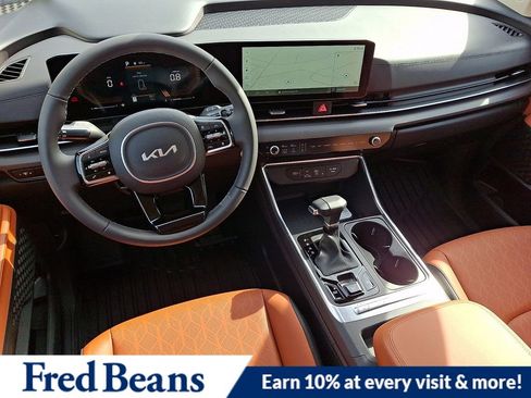 New 2026 Kia Carnival EX image 7