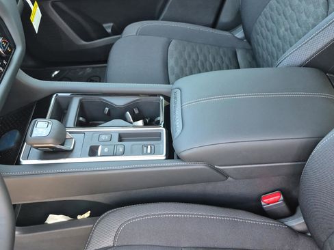 New 2026 Nissan Pathfinder SV w/ SV Premium Package FWD image 23