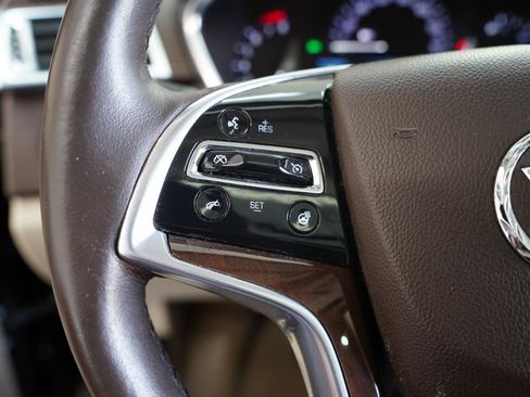 Used 2015 Cadillac SRX Luxury FWD image 12