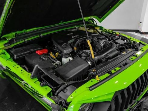 Used 2021 Jeep Gladiator Rubicon w/ LED Lighting Group AWD/4WD image 51