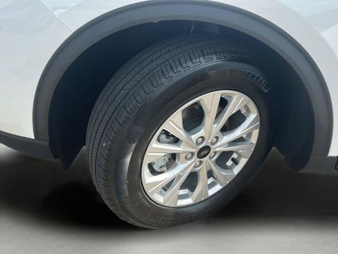 Certified 2024 Ford Escape Active w/ Cold Weather Package FWD image 28