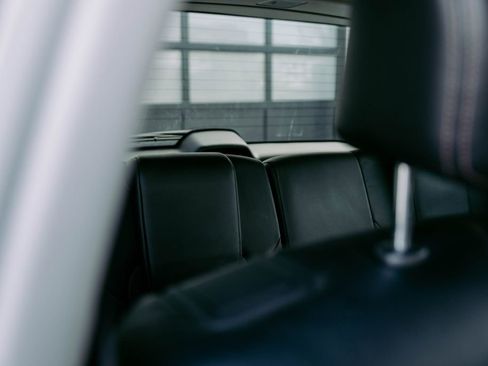 Used 2017 Nissan Armada Platinum image 13