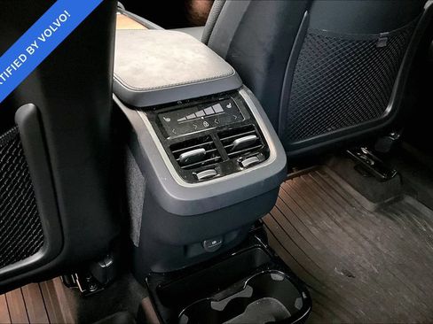 Used 2023 Volvo XC90 B6 Plus w/ Protection Package Premier AWD/4WD image 28
