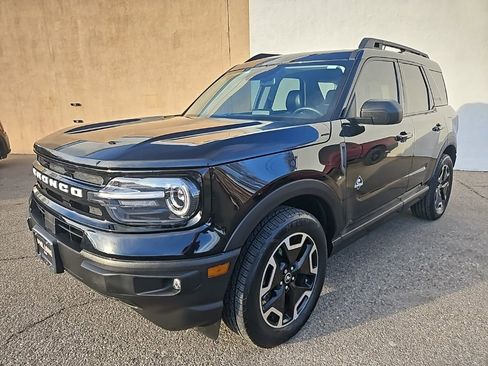 Used 2023 Ford Bronco Sport Outer Banks w/ Tech Package image 1