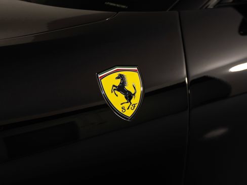 Certified 2022 Ferrari Roma RWD image 31