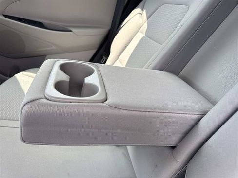 Used 2020 Hyundai Tucson Value AWD/4WD image 12
