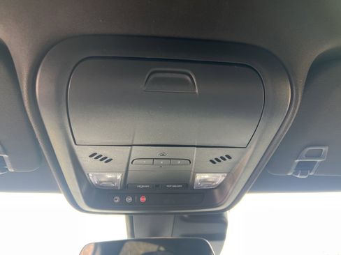 Used 2023 Cadillac XT4 Premium Luxury image 20