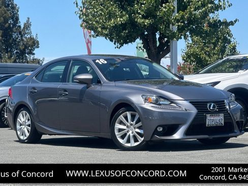 Used 2016 Lexus IS 200t RWD image 1