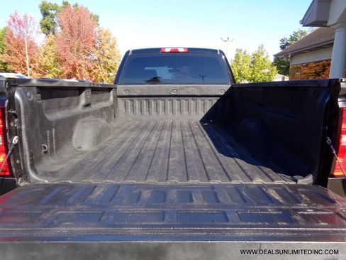 Used 2018 Chevrolet Silverado 3500 W/T w/ WT Fleet Convenience Package image 18