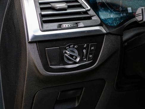 Used 2023 BMW X4 xDrive30i w/ M Sport Package image 33