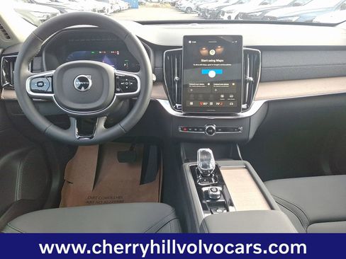 New 2026 Volvo XC90 T8 Plus image 8