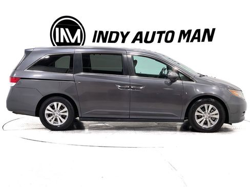 Used 2017 Honda Odyssey EX image 3