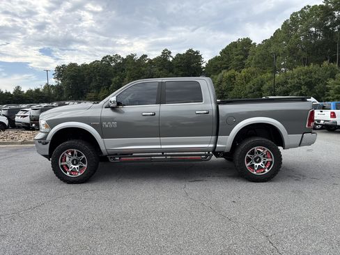 Used 2013 RAM 1500 Laramie w/ Convenience Group AWD/4WD image 4