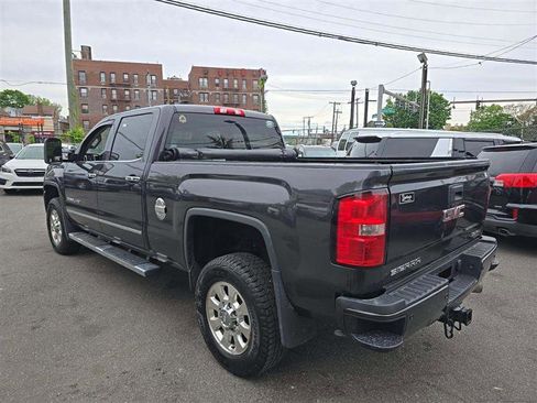 Used 2015 GMC Sierra 2500 Denali w/ Duramax Plus Package AWD/4WD image 4