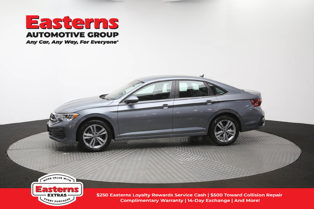 Used 2024 Volkswagen Jetta SE FWD image 60