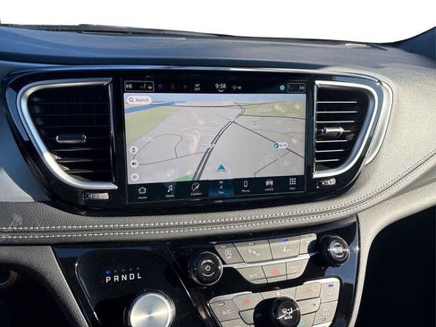 New 2026 Chrysler Pacifica Limited AWD/4WD image 26