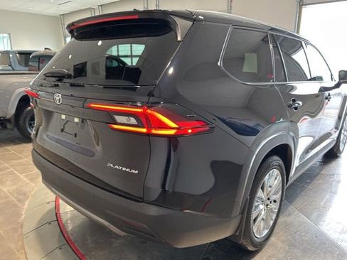 New 2026 Toyota Grand Highlander AWD image 7