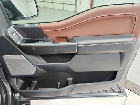 Used 2023 Ford F150 Lariat w/ Equipment Group 502A High image 43