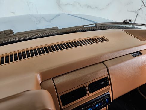 Used 1993 Chevrolet Silverado 1500 4x4 Regular Cab image 47