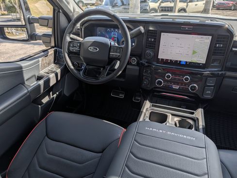 Used 2026 Ford F250 Lariat w/ Black Appearance Package image 26