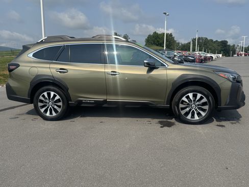 Certified 2024 Subaru Outback Touring AWD/4WD image 2