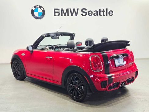 Used 2016 MINI Cooper S FWD image 3
