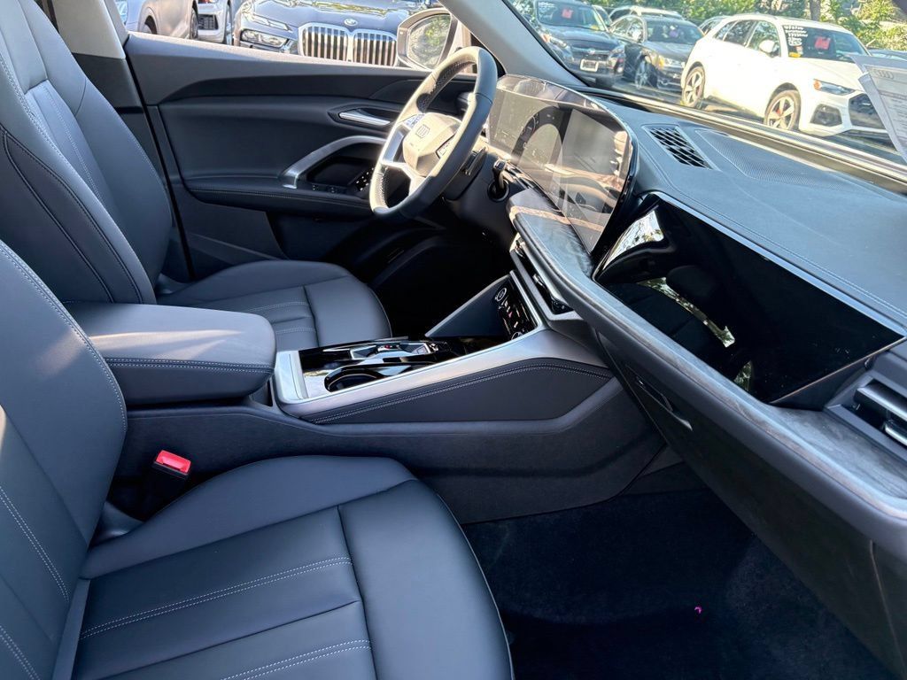 New 2026 Audi Q5 Premium AWD/4WD image 22