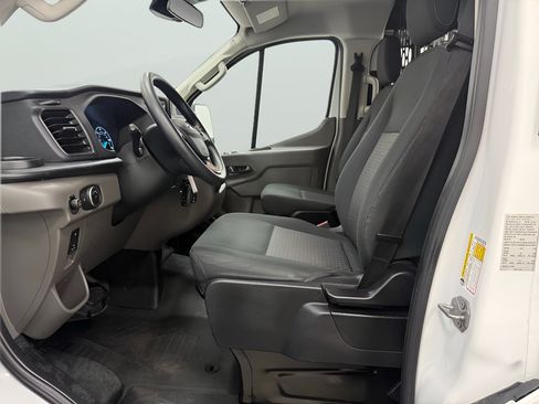 Used 2025 Ford Transit 250 Low Roof w/ Exterior Upgrade Package RWD image 21