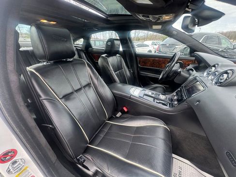 Used 2013 Jaguar XJ AWD image 18