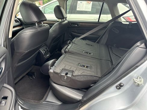 Used 2018 Subaru Outback 2.5i Limited image 30