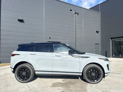 Used 2026 Land Rover Range Rover Evoque S image 10