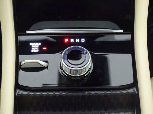 Used 2025 Jeep Grand Cherokee L Limited image 46