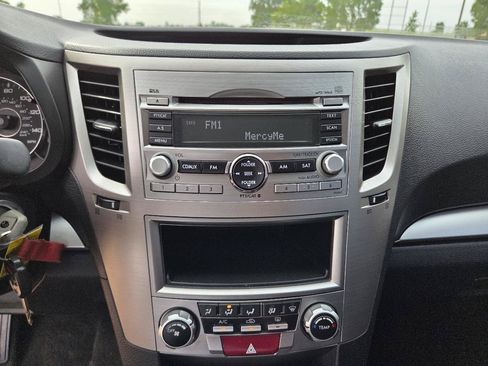 Used 2012 Subaru Outback 2.5i AWD/4WD image 19