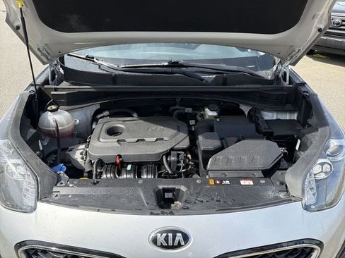 Used 2022 Kia Sportage LX image 24