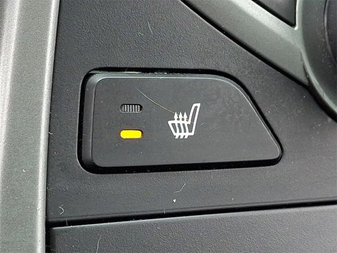 Used 2015 Hyundai Elantra Sport image 25