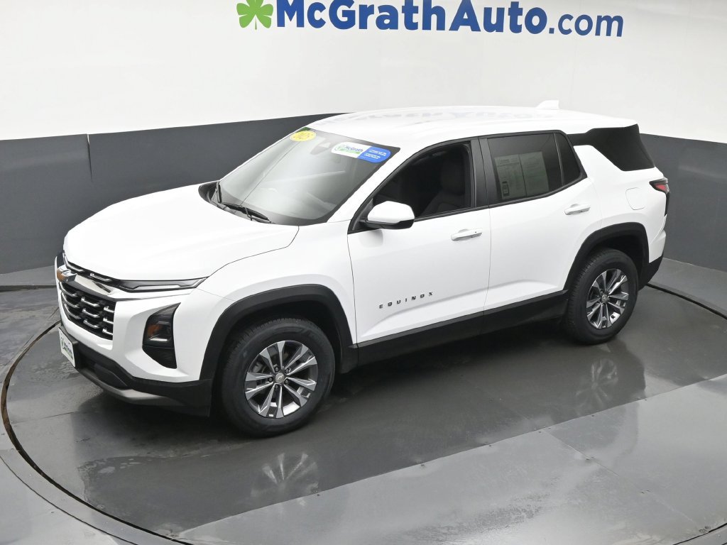 Used 2025 Chevrolet Equinox LT AWD/4WD image 22