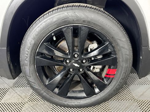 Used 2021 Chevrolet Trax LT w/ Redline Edition image 31