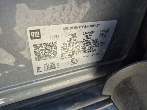 Used 2024 Buick Encore GX Preferred FWD image 25