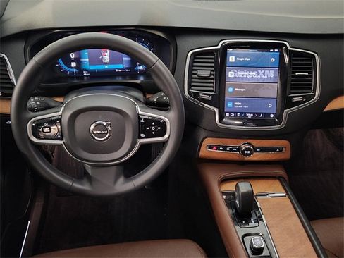 Used 2023 Volvo XC90 B6 Plus w/ Protection Package Premier image 27