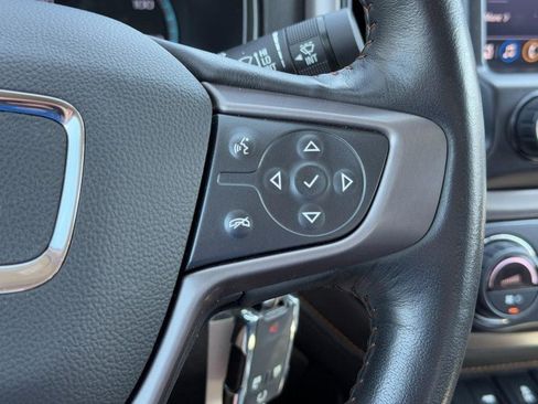 Used 2022 GMC Canyon AT4 image 18