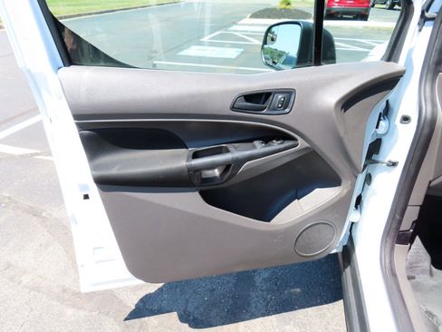 Used 2020 Ford Transit Connect XL FWD image 15