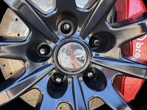 Used 2017 Ford Mustang GT Premium RWD image 21