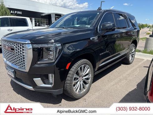 Used 2021 GMC Yukon Denali w/ Denali Premium Package AWD/4WD image 1