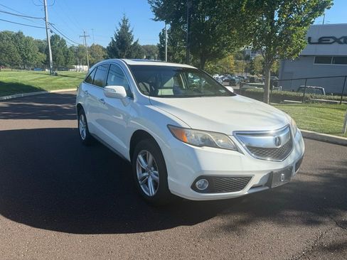 Used 2014 Acura RDX AWD w/ Technology Package image 3