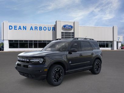 New 2023 Ford Bronco Sport Outer Banks w/ Tech Package